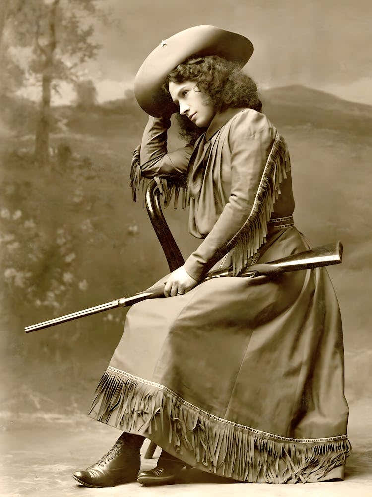 Cowgirl With A Gun, Annie Oakley Portrait, Old Photo