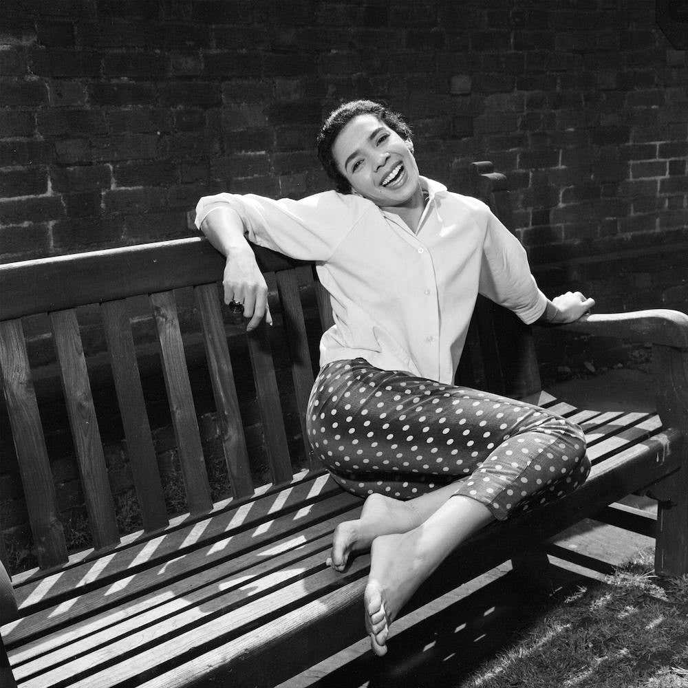 Shirley Bassey, 1957