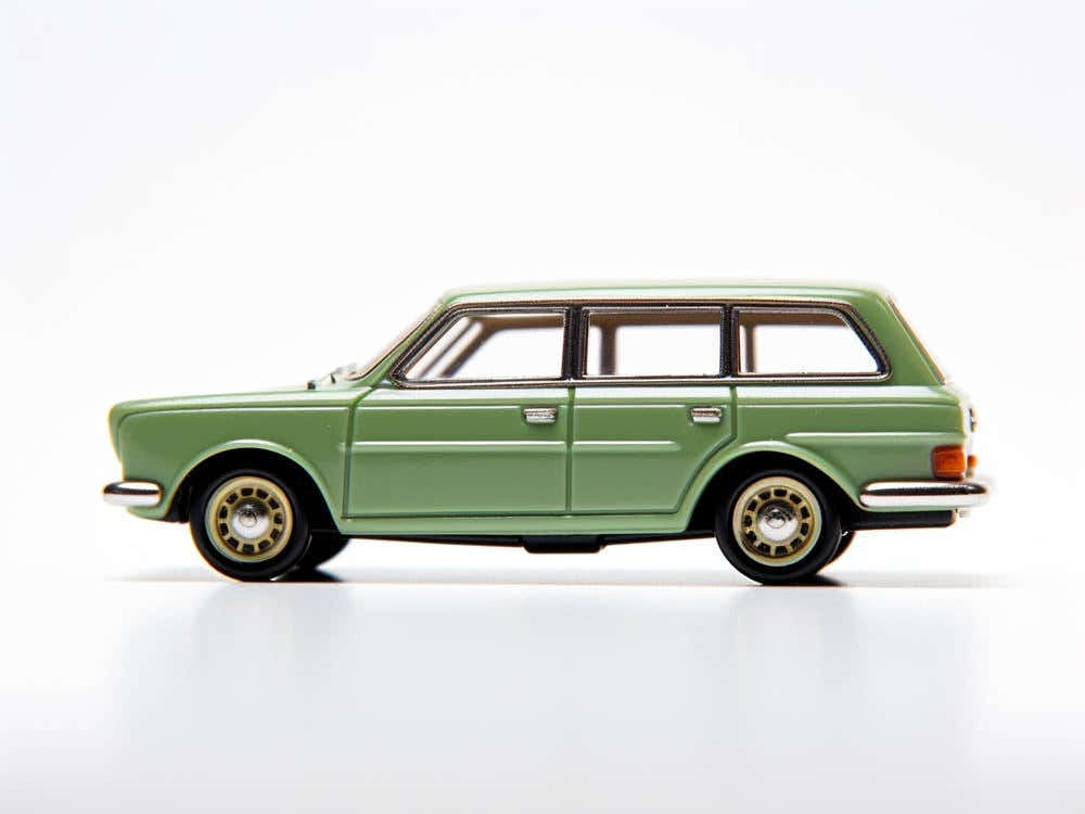 Toy Car 71 Datsun Bluebird 510 Wagon Green