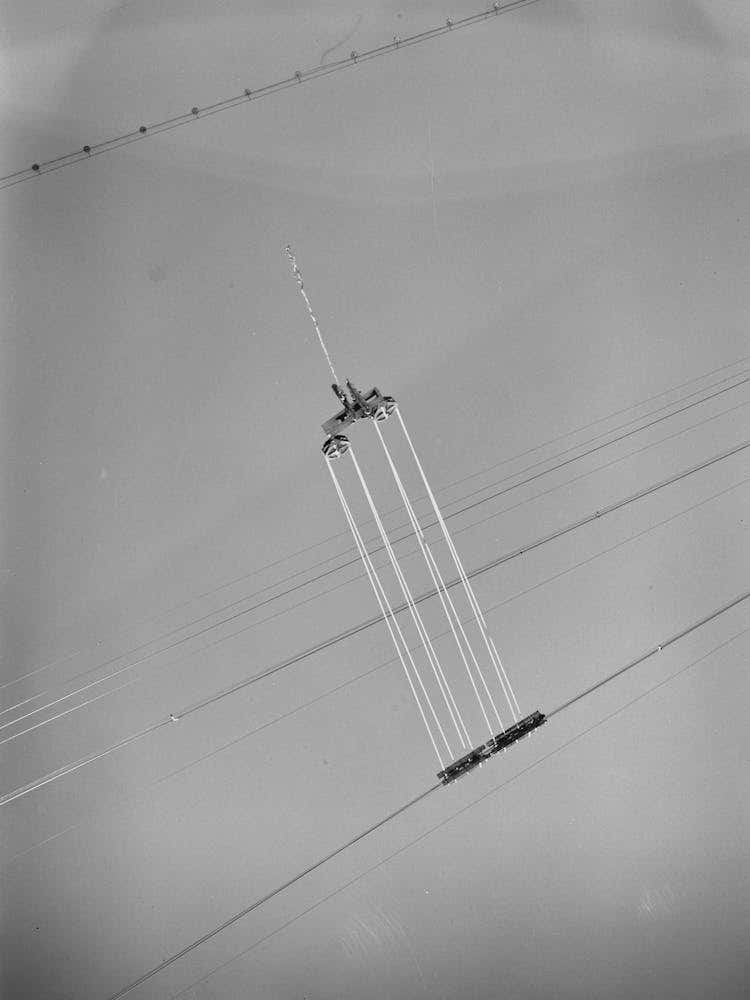 Shasta Dam, Shasta County, California, Cable Carriage, Materials Used In Construction Of The Dam Are Carried To