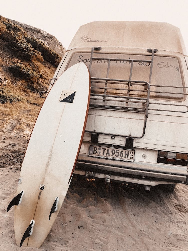 Surfer Van