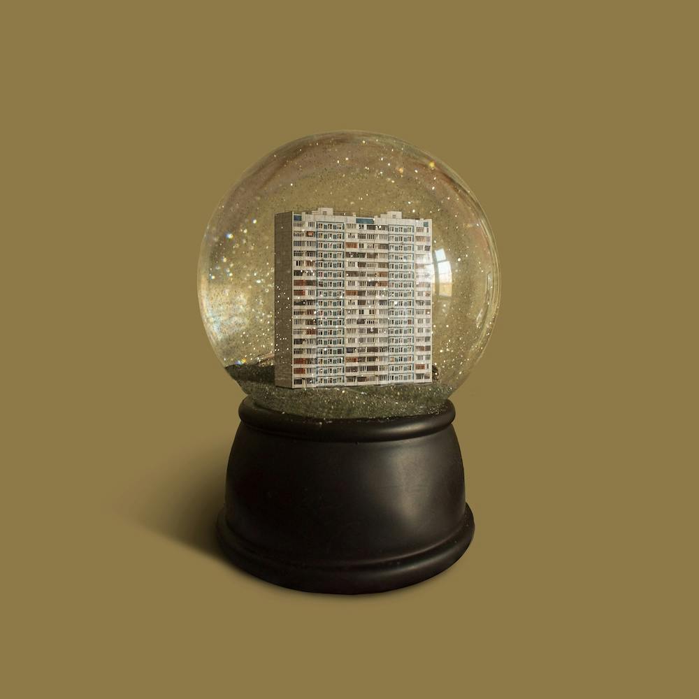 Urban Snow Globe Square