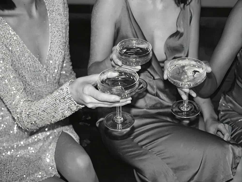 Women Drinking Cocktail Wall Art, Black And White Print, Cheers Print, Best Friends Poster, Alcohol Art, Bar Cart Print, Retro Wall Decor