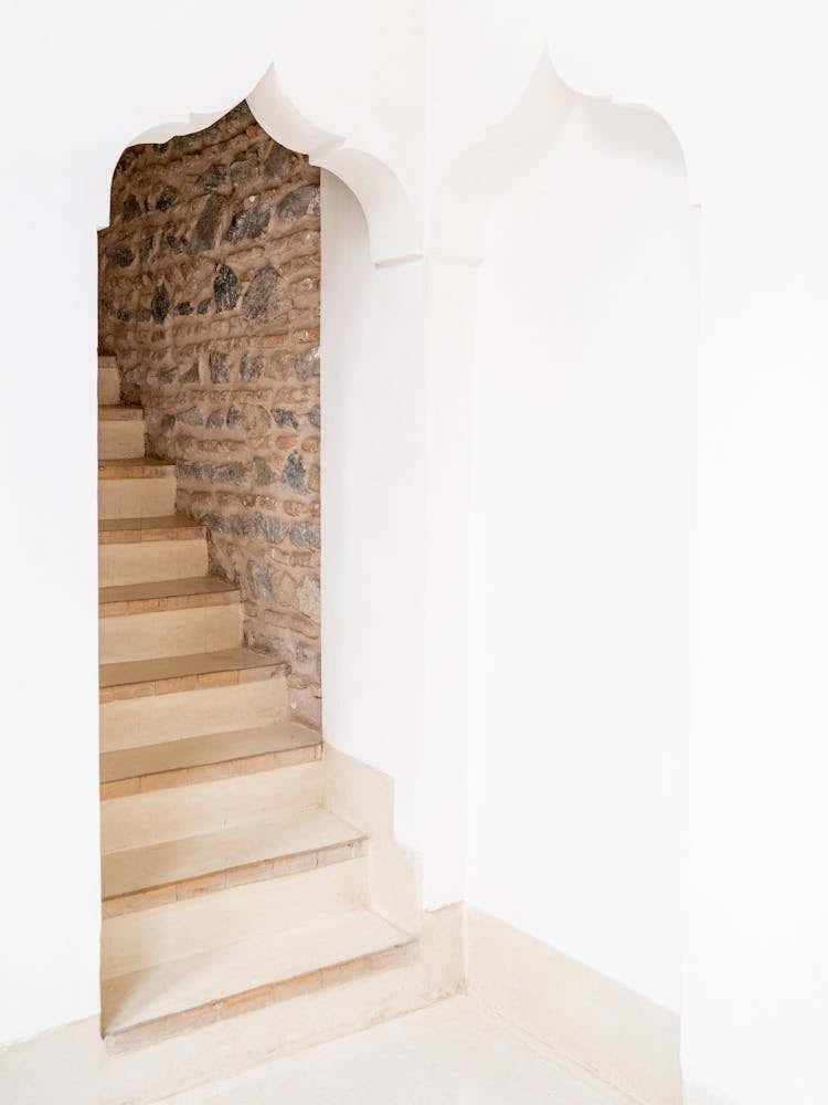 Arch Stairway