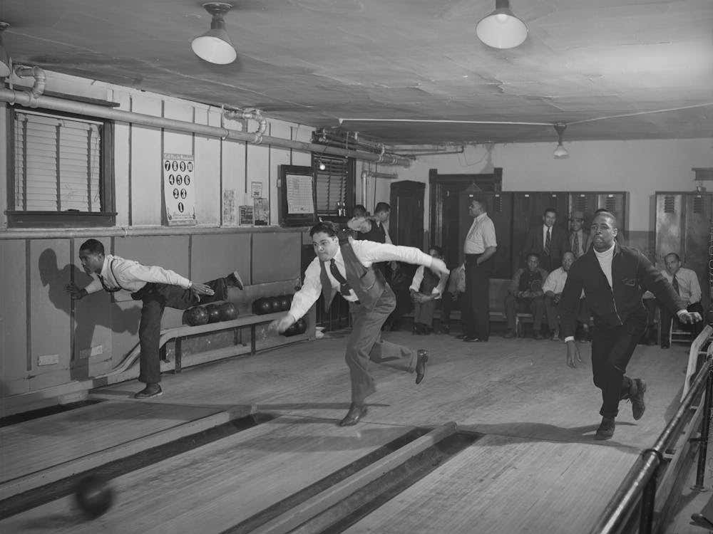 Untitled Photo, Possibly Related To Bowling Alley On Southside Of Chicago, Illinois By Russell Lee