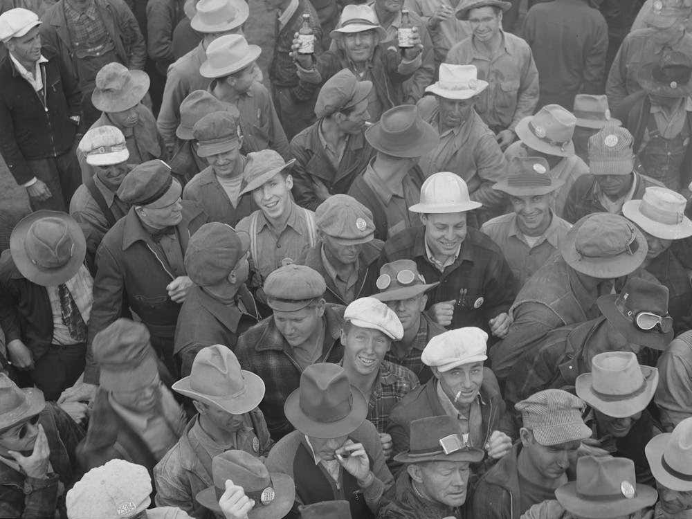 Workmen At The Umatilla Ordnance Depot, Hermiston, Oregon By Russell Lee