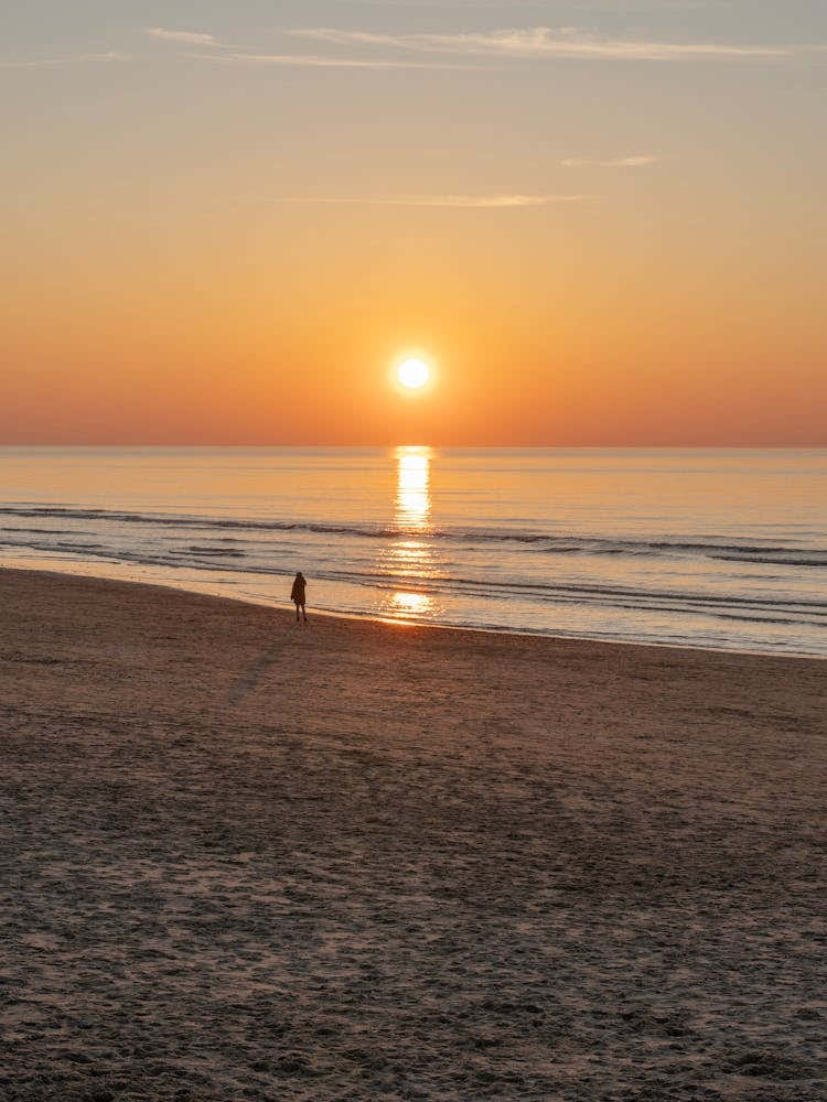 Golden Serenity - Fine Art Photography from Wijk aan Zee