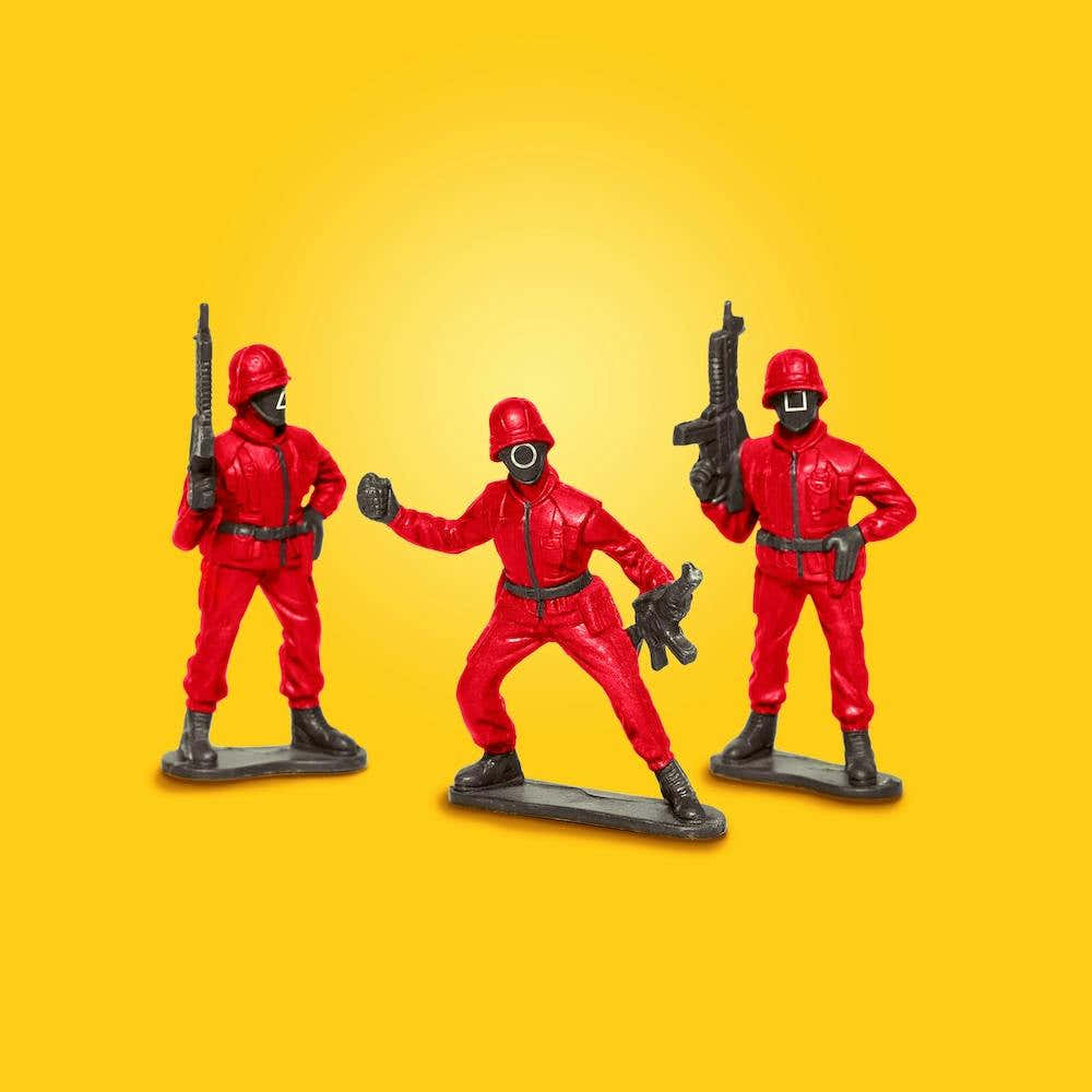 Modern Toy Soldiers Square