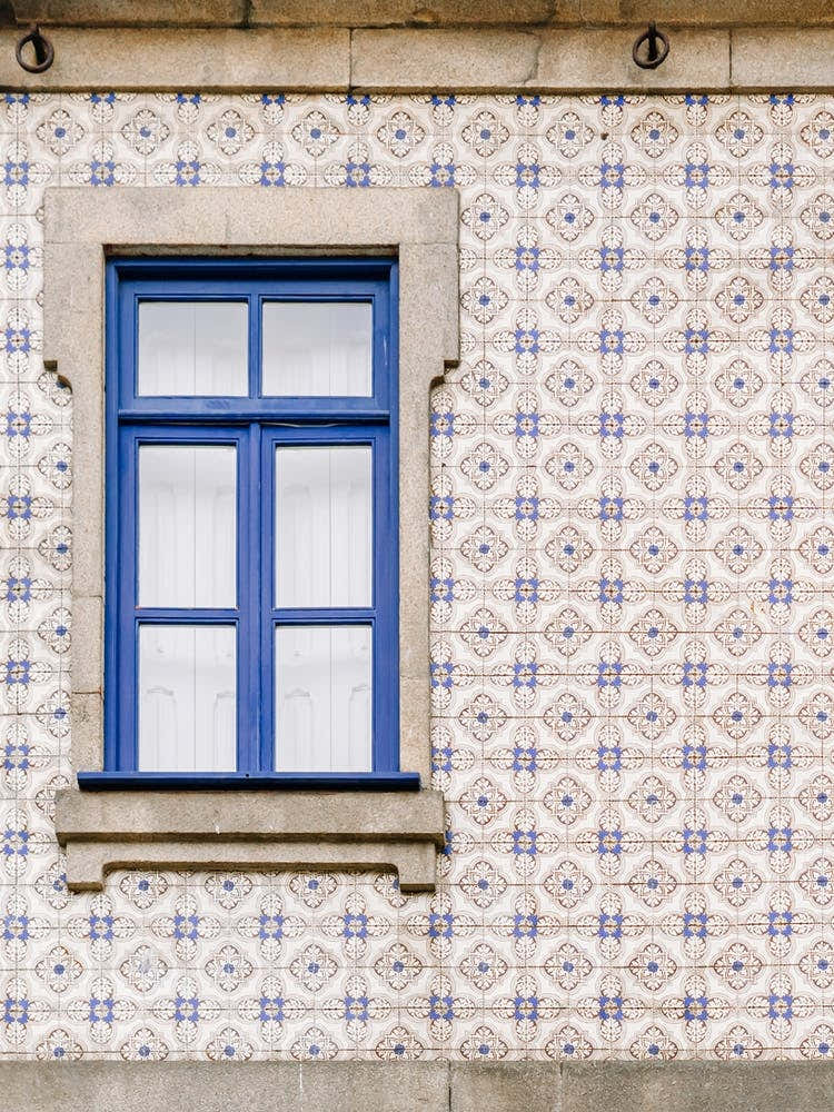 Portuguese Tiled Wall - Blue Mosaic - Porto | colorful travel photography