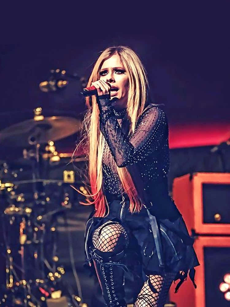 Avril Lavigne 8
