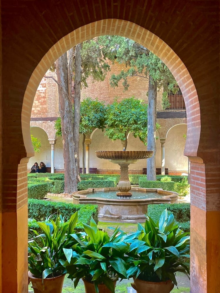 Courtyard Of The Alhambra