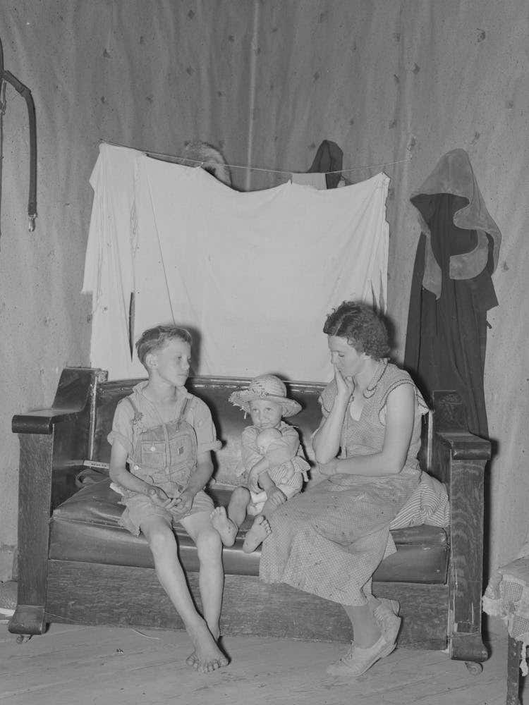 Sharecropper Mother And Children In Corner Of Living Room, Southeast Missouri Farms By Russell Lee