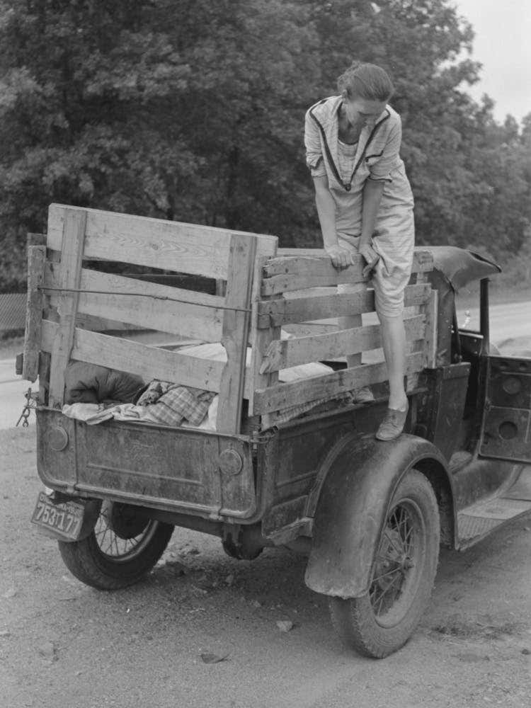 Untitled Photo, Possibly Related To Unloading Migrant Truck Along Roadside Near Henrietta I,E