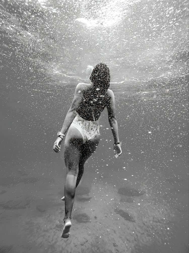 Woman Swimming Underwater Wall Art, Ocean Wall Art, Bikini Girl Beach Print, Black And White Print, Ocean Poster, Retro Wall Decor