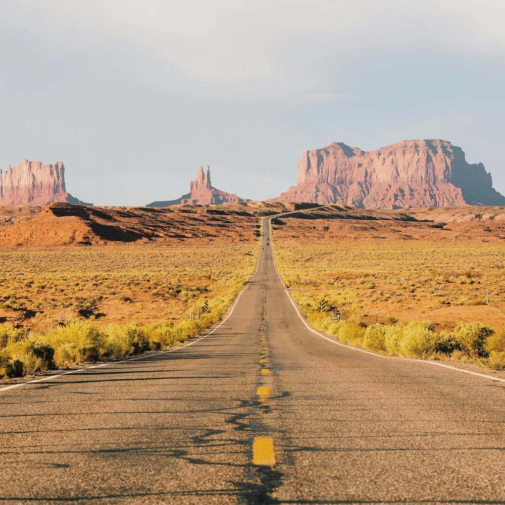 Road To Monument Valley
