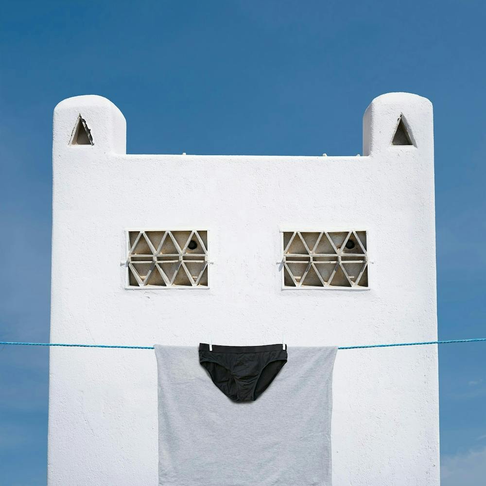 White House On A Blue Sky Laundry