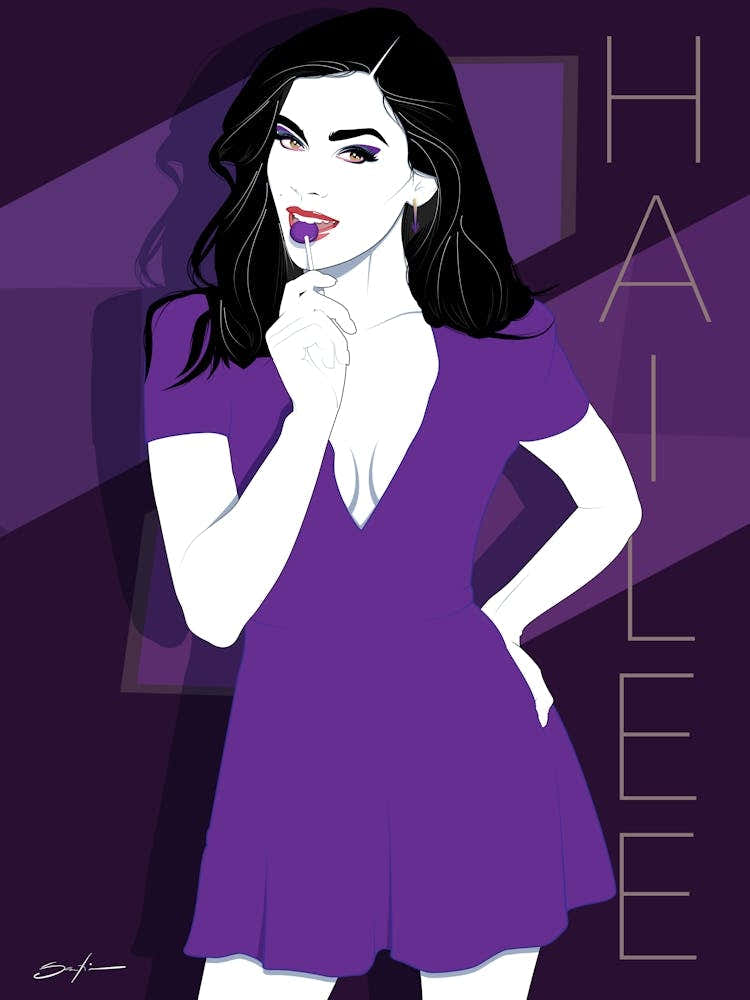 Hailee Steinfled - Retro 80s Style