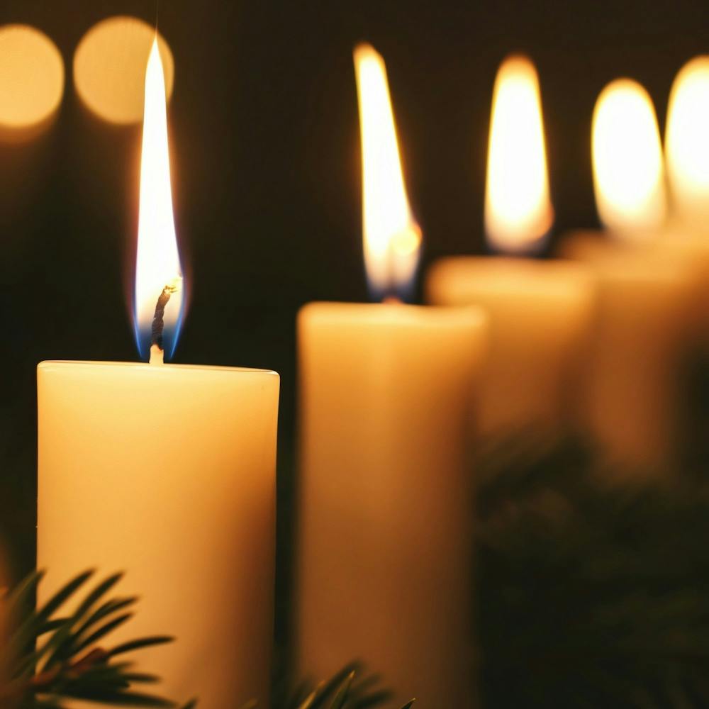 Candlelit Christmas Tree 1