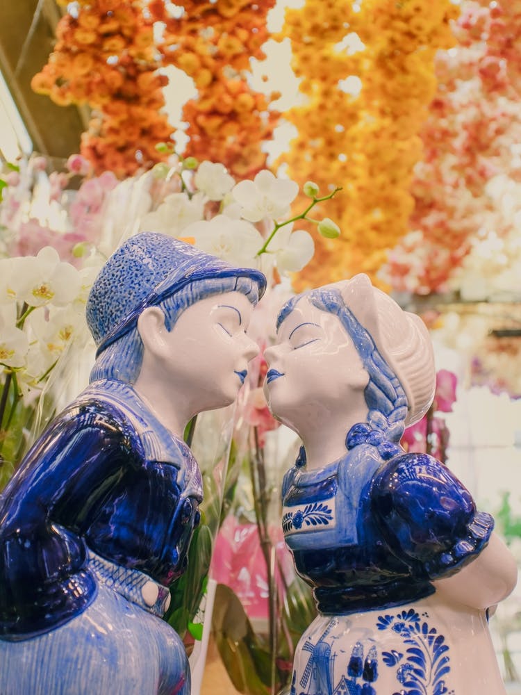 Dutch Kissing Couple, Amsterdam