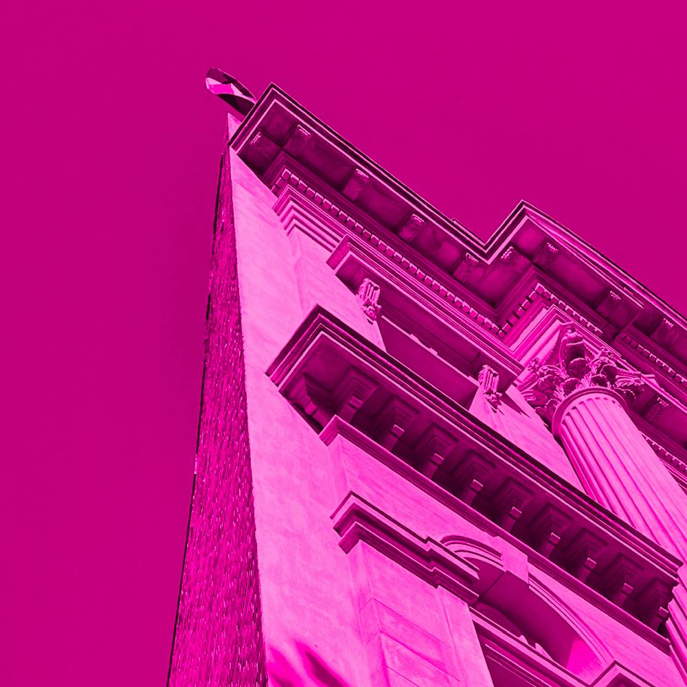 Oblique classicism (magenta), 2024