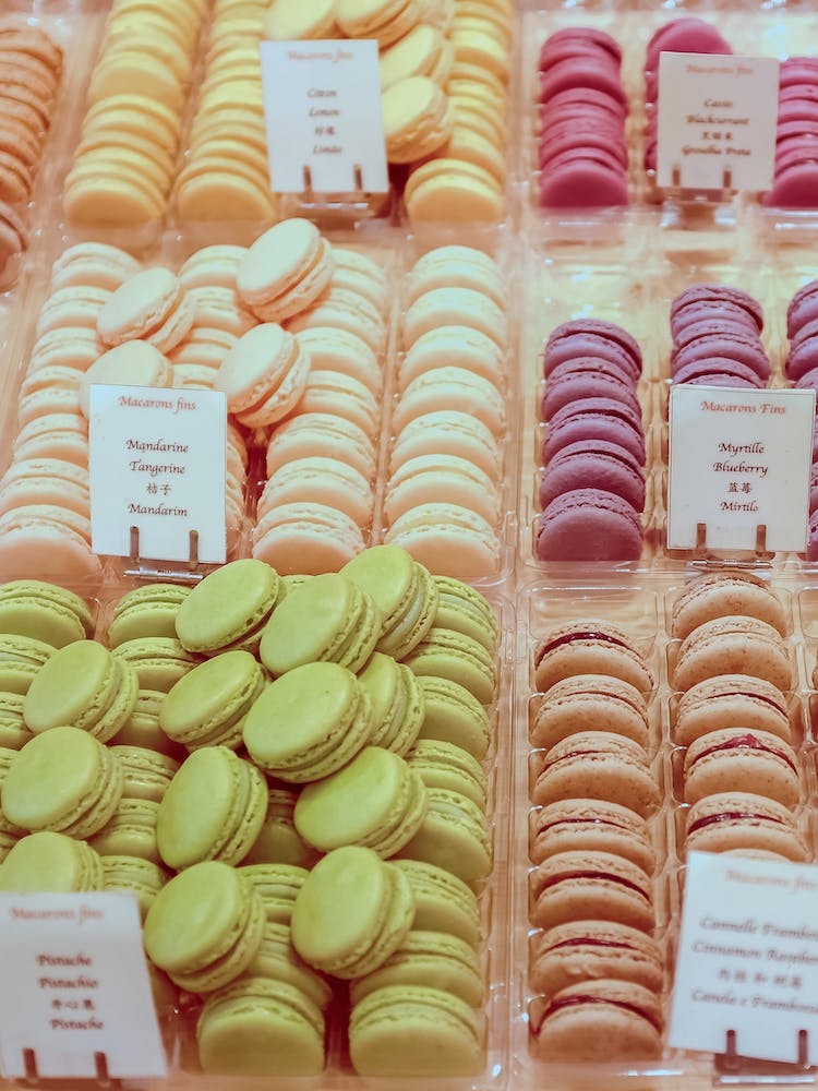 Tangerine Macarons