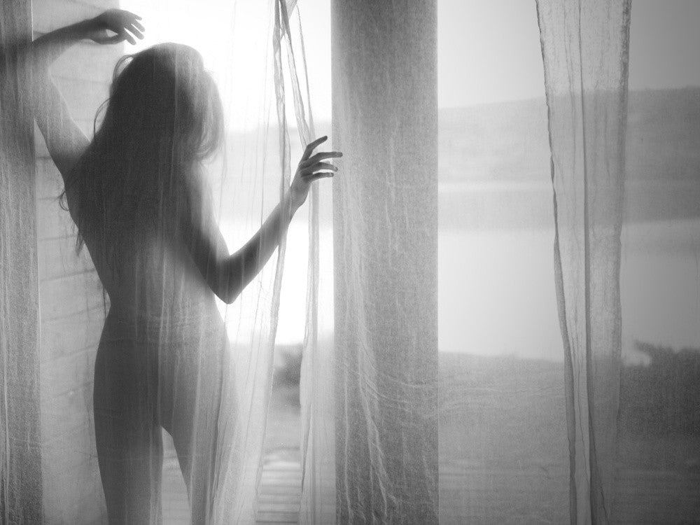Between light and shadow