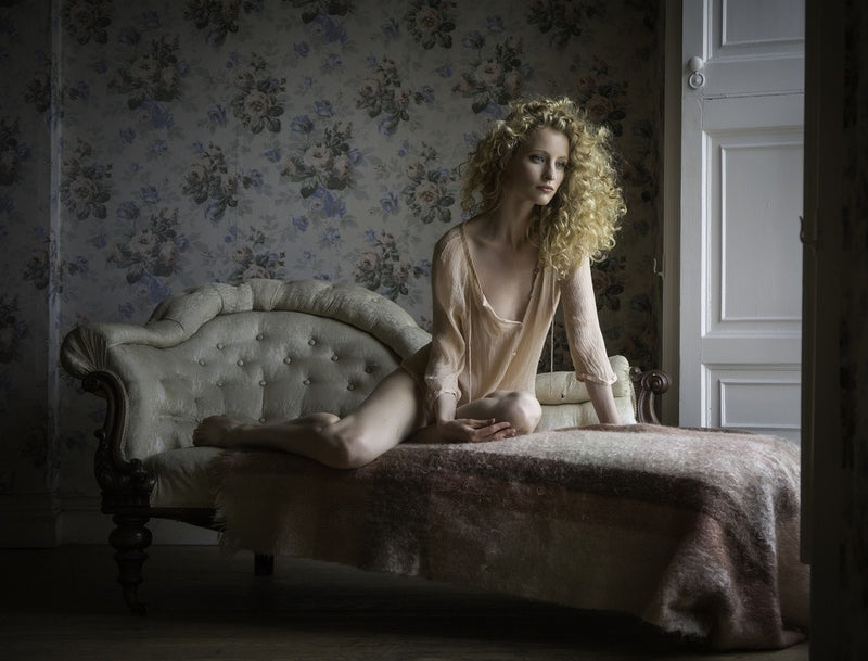 The Chaise Longue
