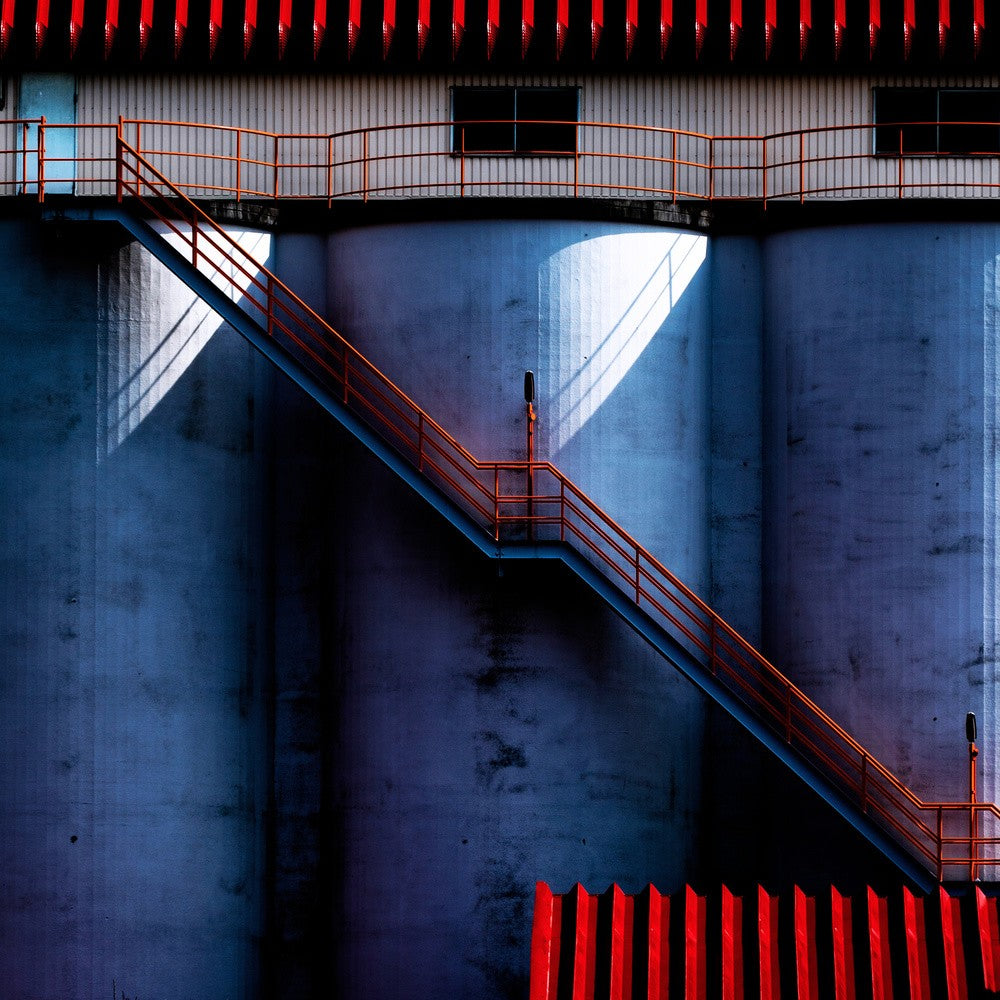 Rote diagonale Linie