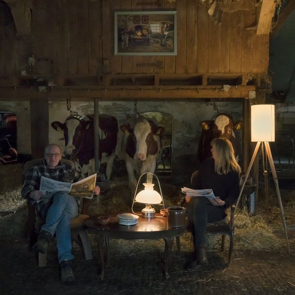 Reading the newspapers