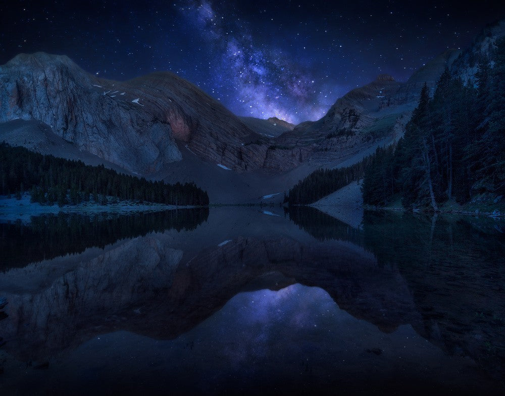 Night on the lake