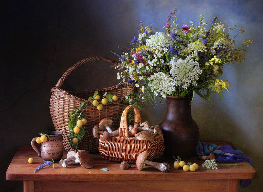 Still life with mushrooms