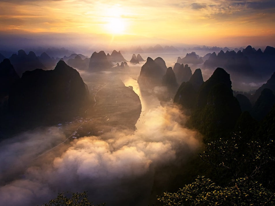 Xianggong Shan at dawn