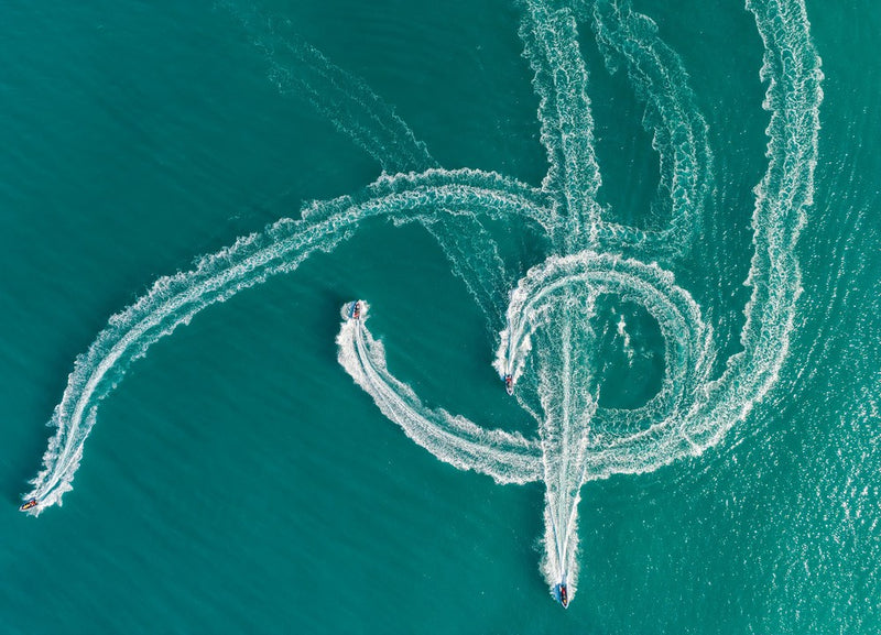 Speedboat symphony