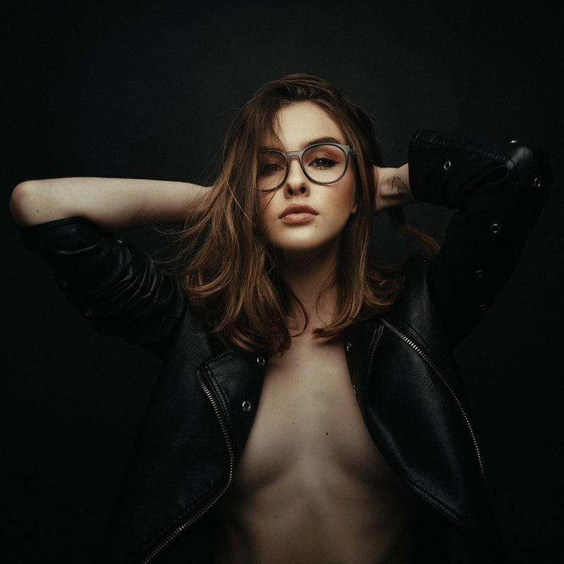 SENSUAL BEAUTY [Romana U]