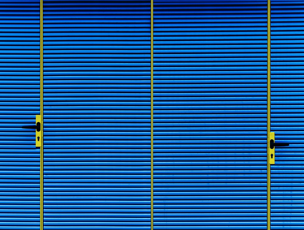 Metallic blue 2