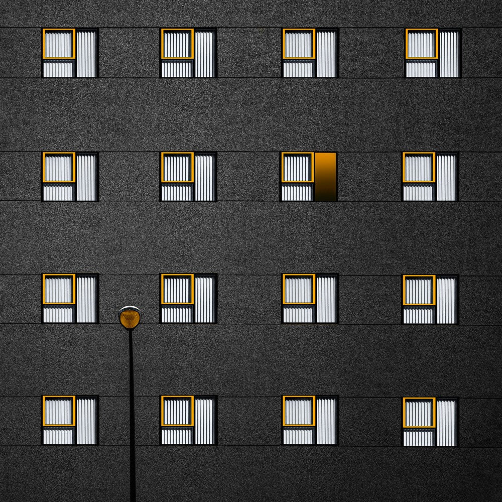 Simplicity with yellow frames