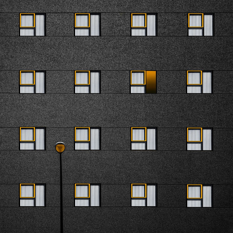 Simplicity with yellow frames