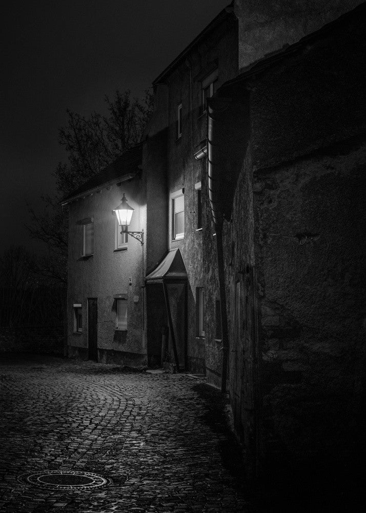 Le long du mur de la ville II