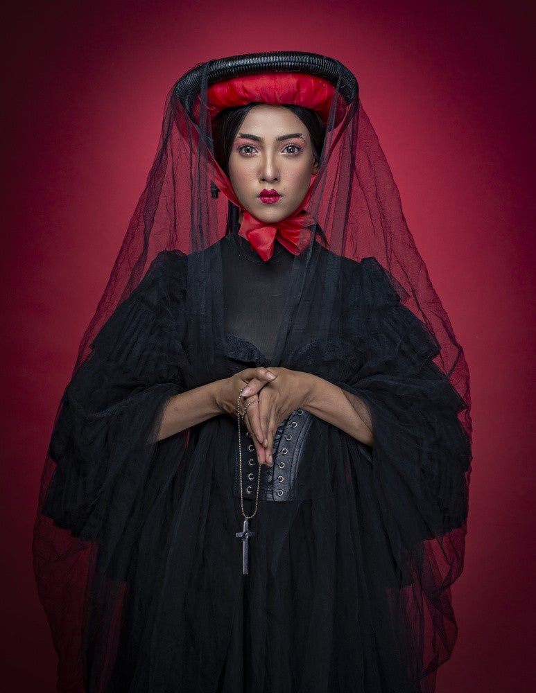 MYSTERIOUS LADY JAPAN
