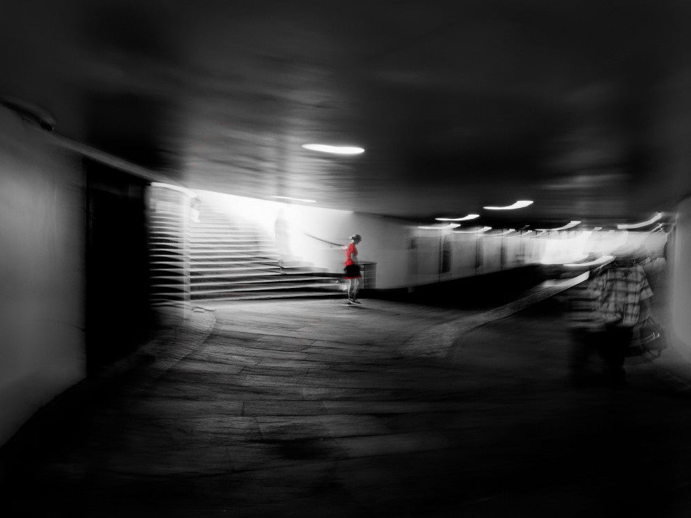 lady in red