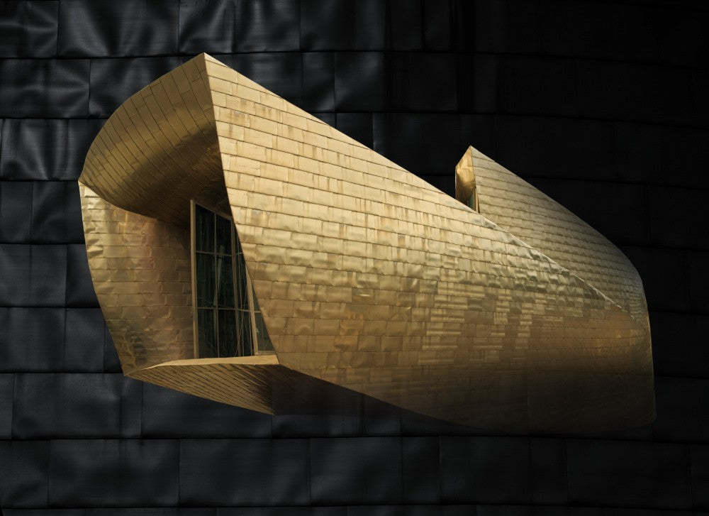 Play of shapes and structures
