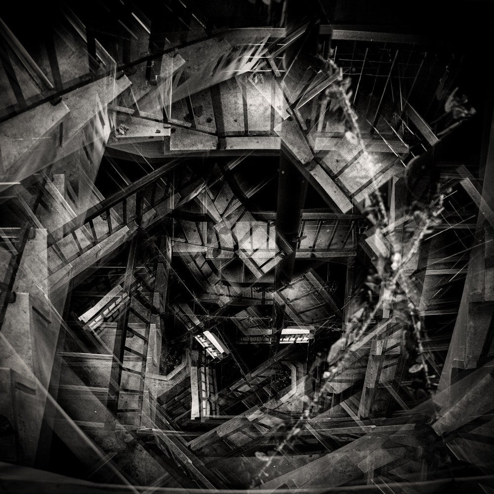 Moving spiral staircase