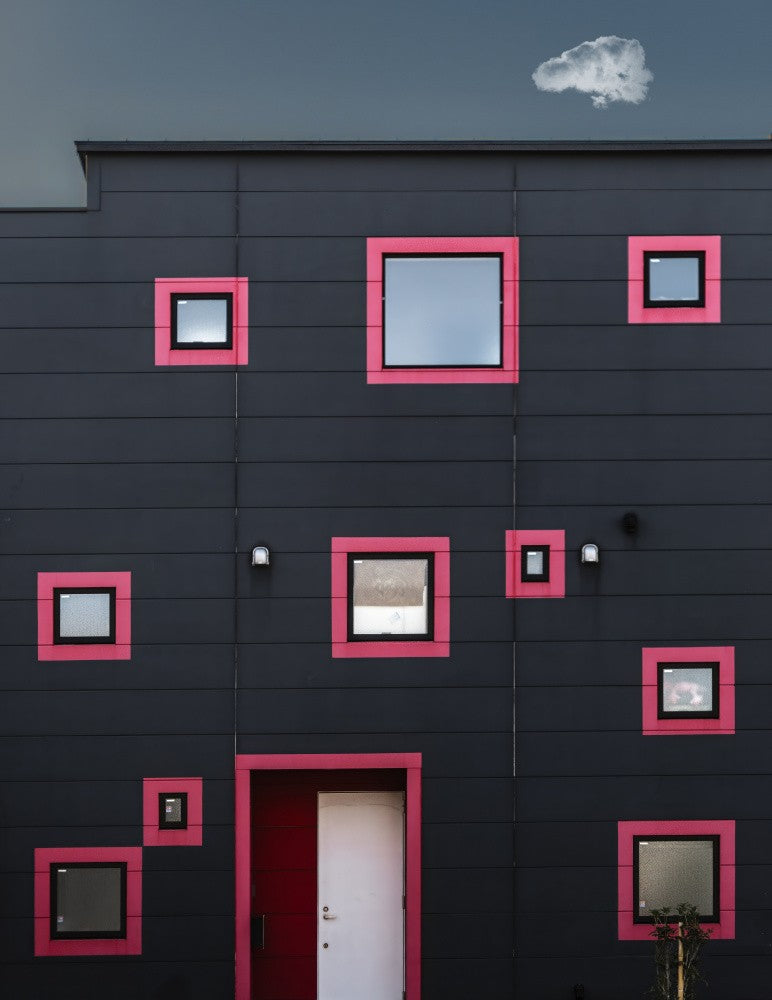 red frame