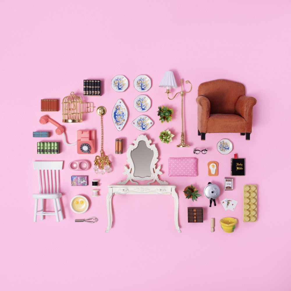 "Dollhouse inventory /  pink "