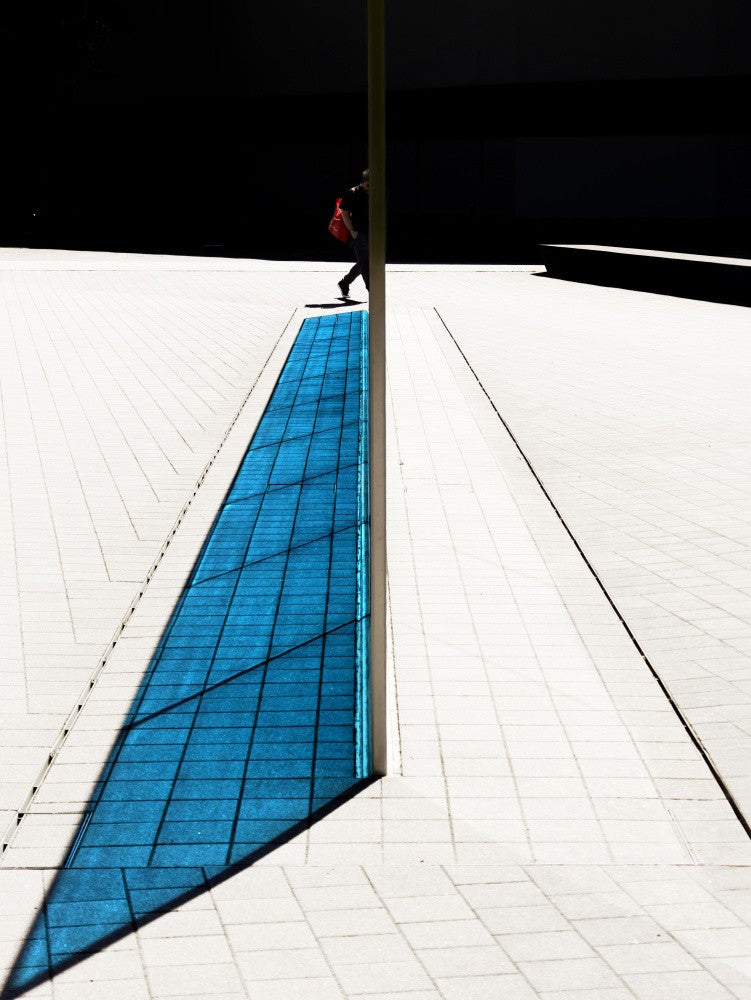 Blue and geometry