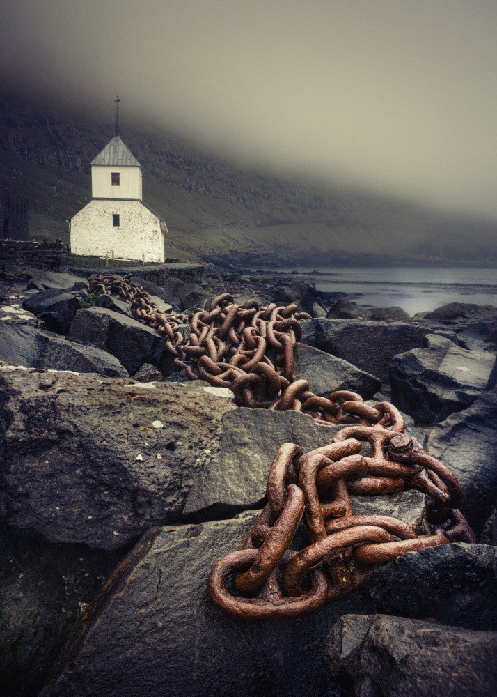 Chain and chapel
