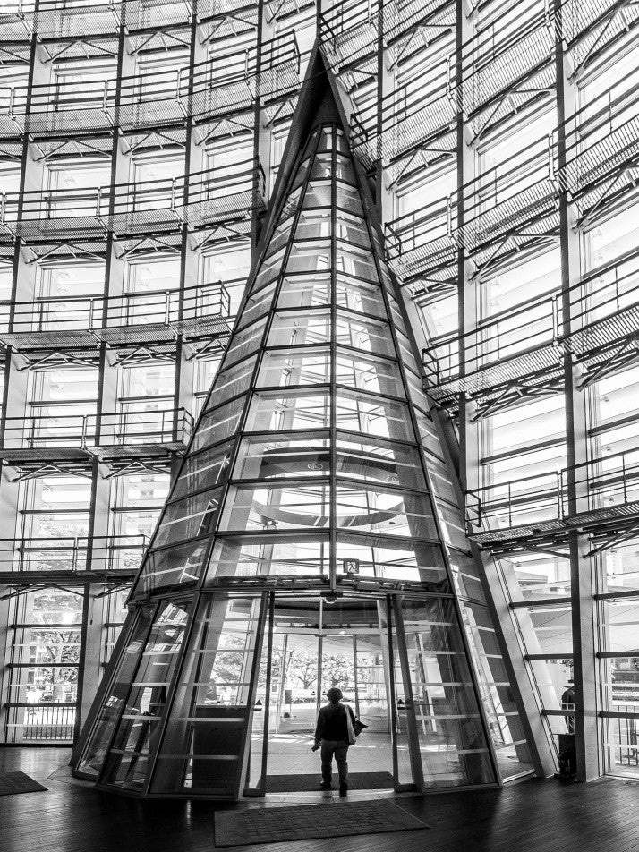 Into the triangular cage