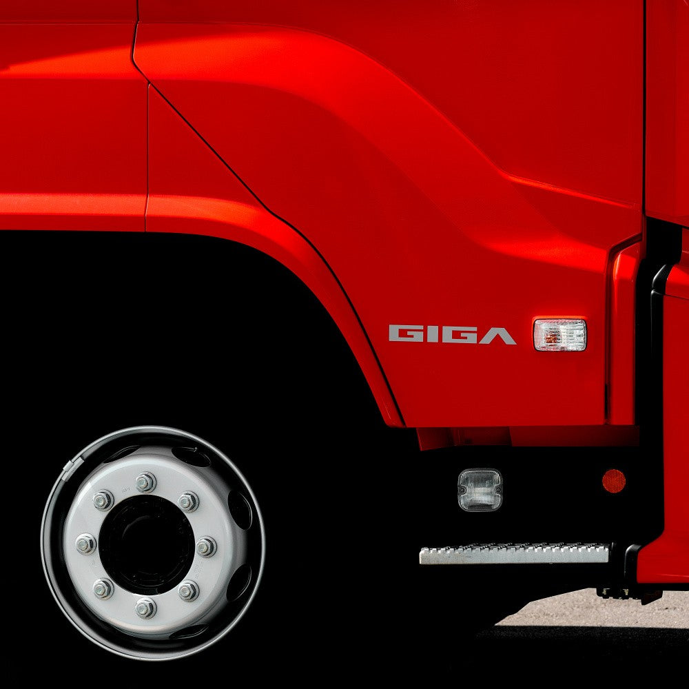 ISUZU GIGA
