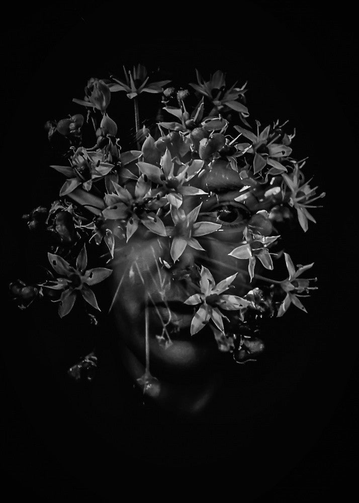 Flowery b&w