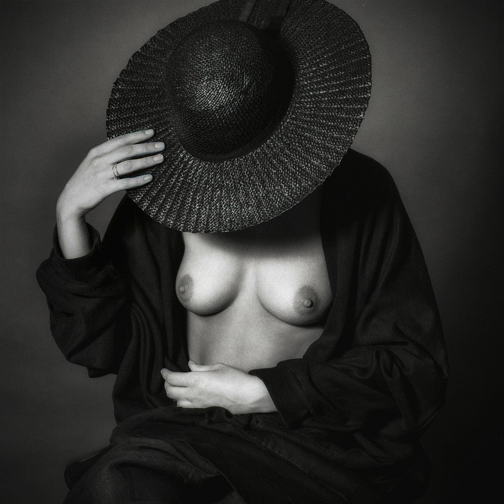 women and hat